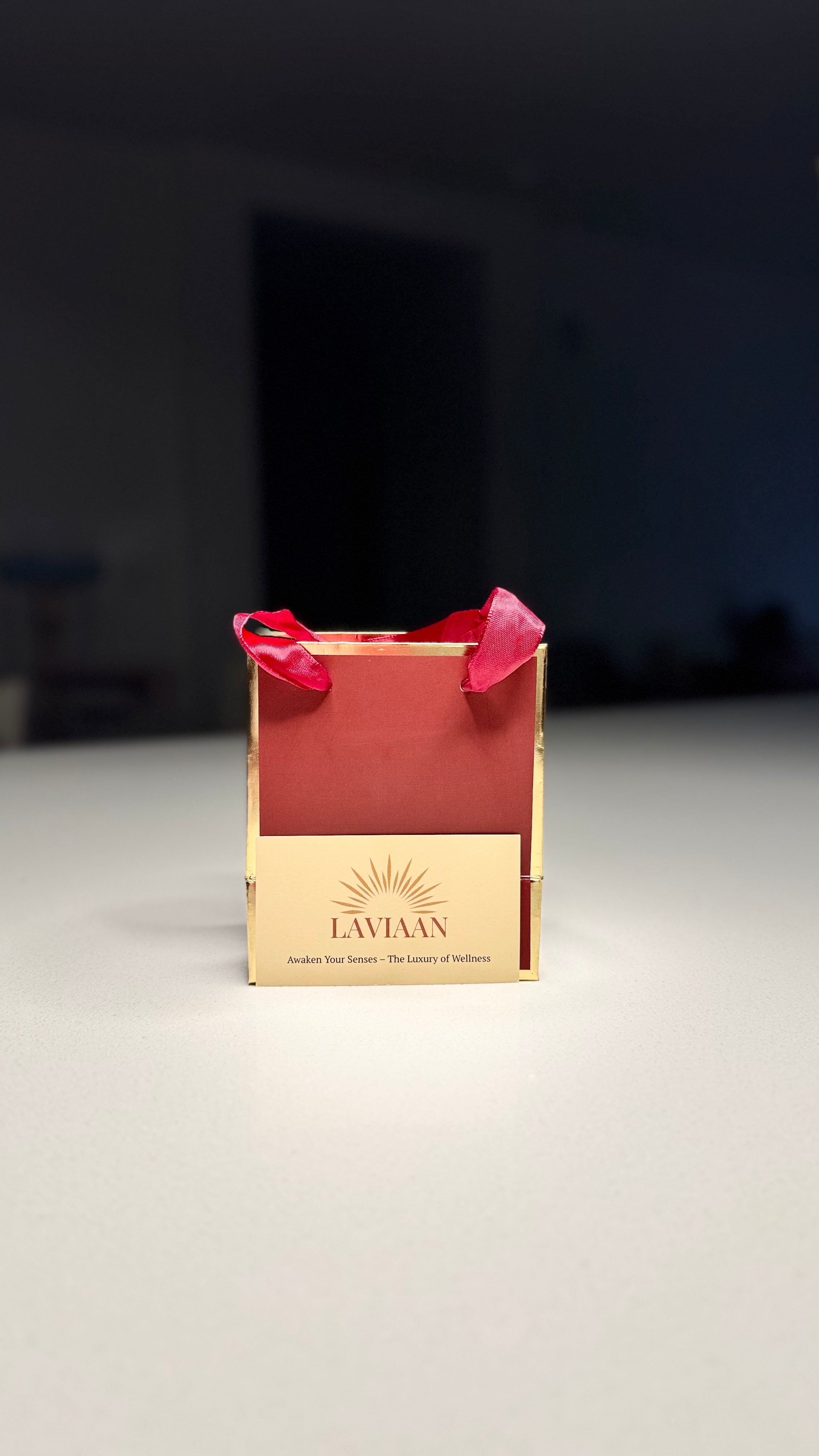 LAVIAAN Saffron Gift Box — Bottle with 10 Dissolvable Pills - Laviaan Wellness